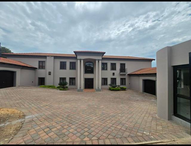 6 BEDROOM PROPERTY TO RENT IN WATERKLOOF RIDGE